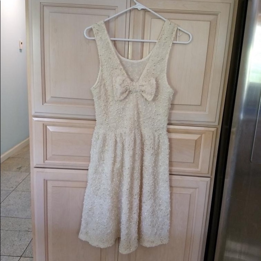 [LIKE 🆕] Everly: Ivory Dress w/ Back Ribbon
